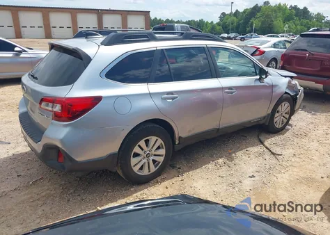 2018 Subaru Outback 2.5I Premium z USA, uszkodzony, nr VIN 4S4BSAFC0J3207249